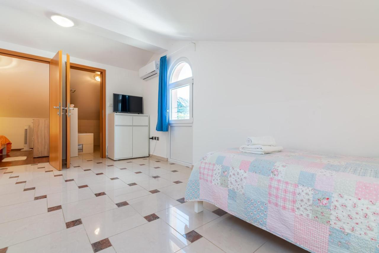 Apartment Lovorka 5 バスカ エクステリア 写真